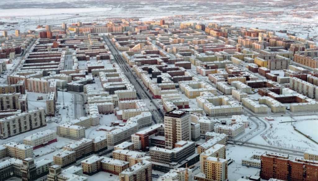 Северные города России: почему в них едут несмотря на климат?